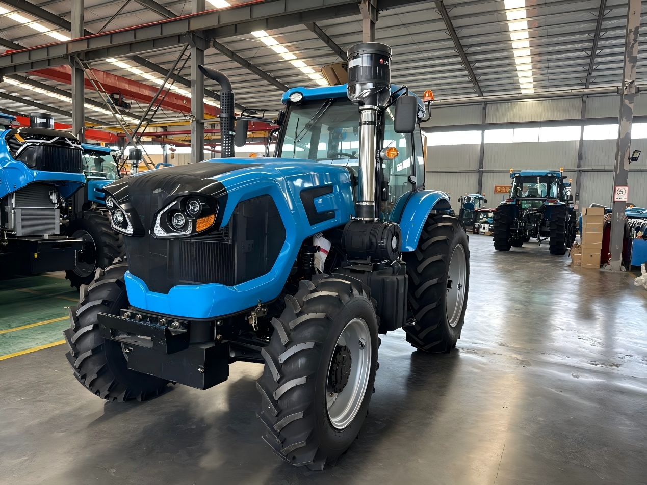 Кинески трактори велике коњске снаге постају главна снага за пољопривреду великих размера у Африци